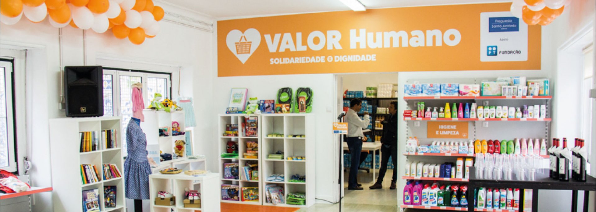 Mercearia Social VALOR Humano recebe doação da KW Select